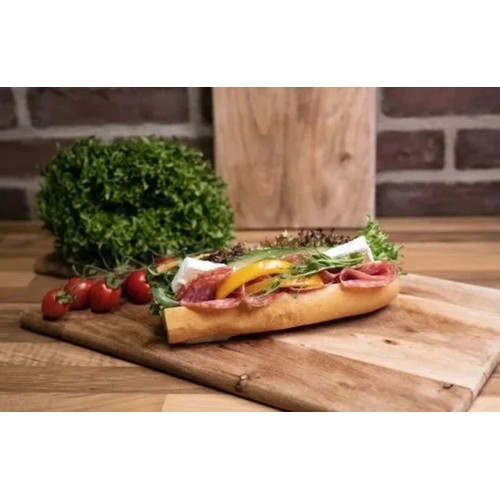 Baguette salami och brie